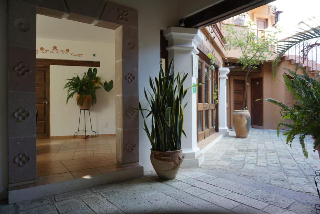 Alojamiento Jalatlaco - Car Rental! Estacionamiento En La Calle Sujeto A Disponibilidad Oaxaca Ngoại thất bức ảnh